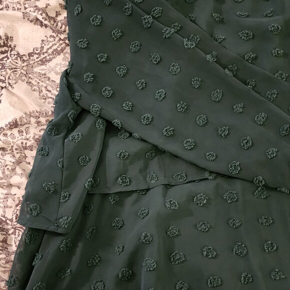 Plus Size Tops - Picture 5 of 12